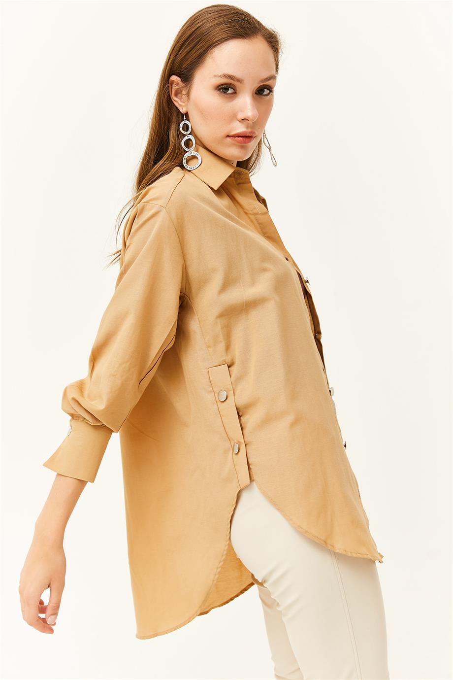 Yanları Düğme Detaylı Oversize Dokuma Gömlek Camel