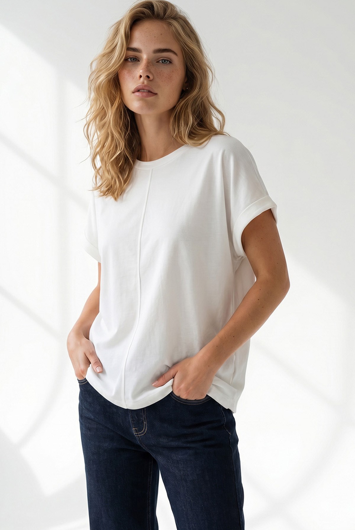 Yarasa Model Kol Katlamalı Loose Fit Pamuk Tişört Beyaz
