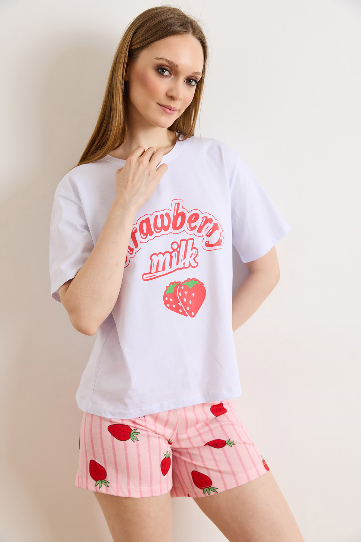 %100 Pamuk Şortlu Pijama Takım Çilek Beyaz Pembe