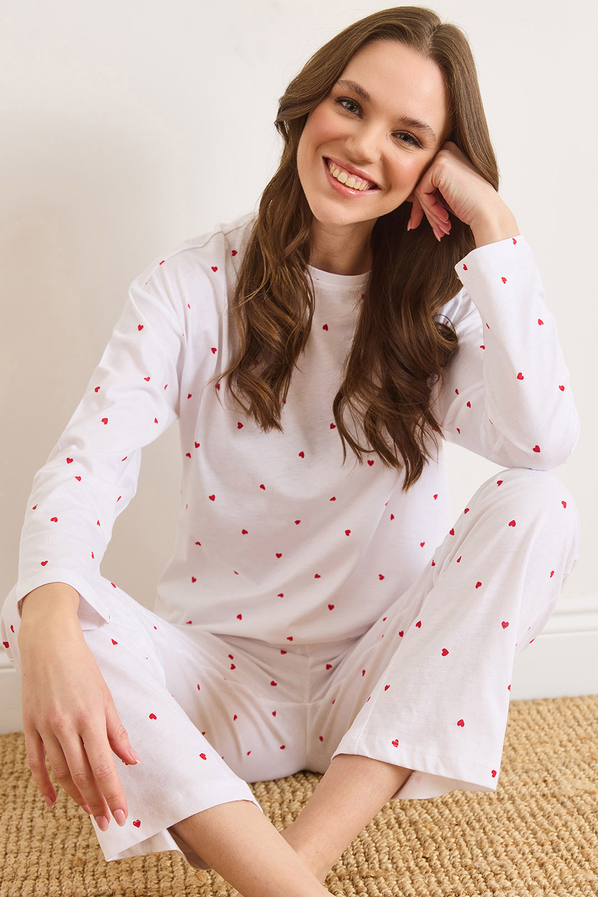 %100 Pamuk Uzun Kollu Pijama Takımı Beyaz Kalp