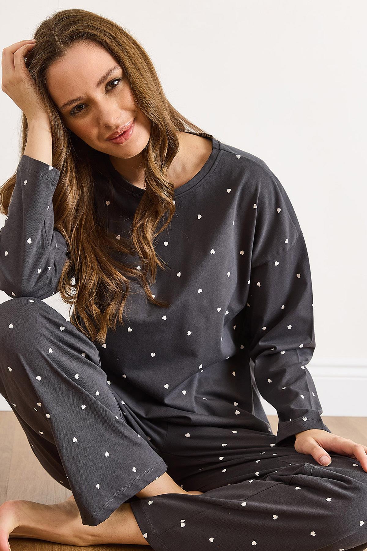 %100 Pamuk Uzun Kollu Pijama Takımı Füme Kalp