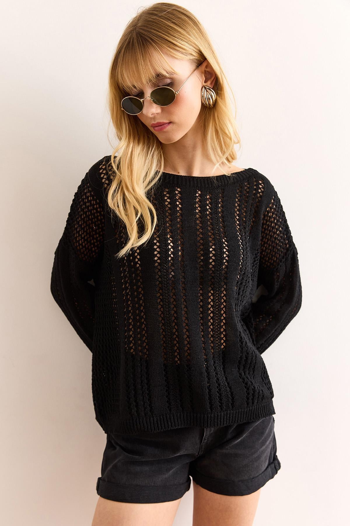 Ajurlu Relaxed Fit Mevsimlik Triko Bluz Siyah