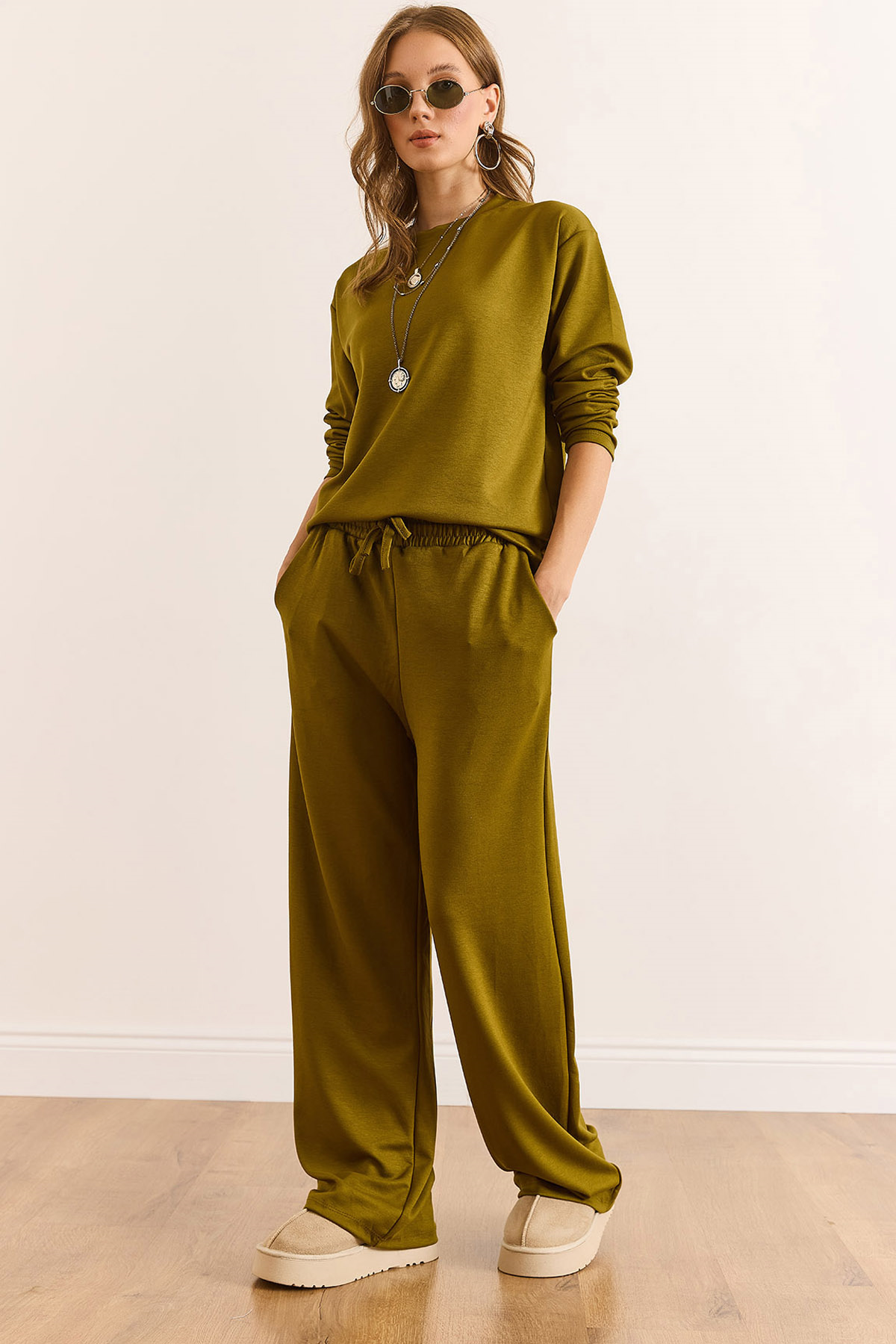 Alt Üst Basic Modal Tuşeli Eşofman Takımı Yağ Yeşili