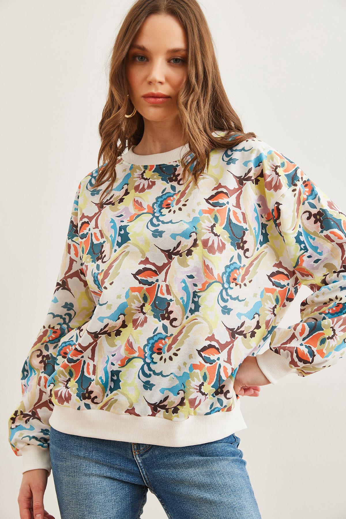 Basic Yumuşak Dokulu Salaş Sweatshirt Sulu Boya Ekru