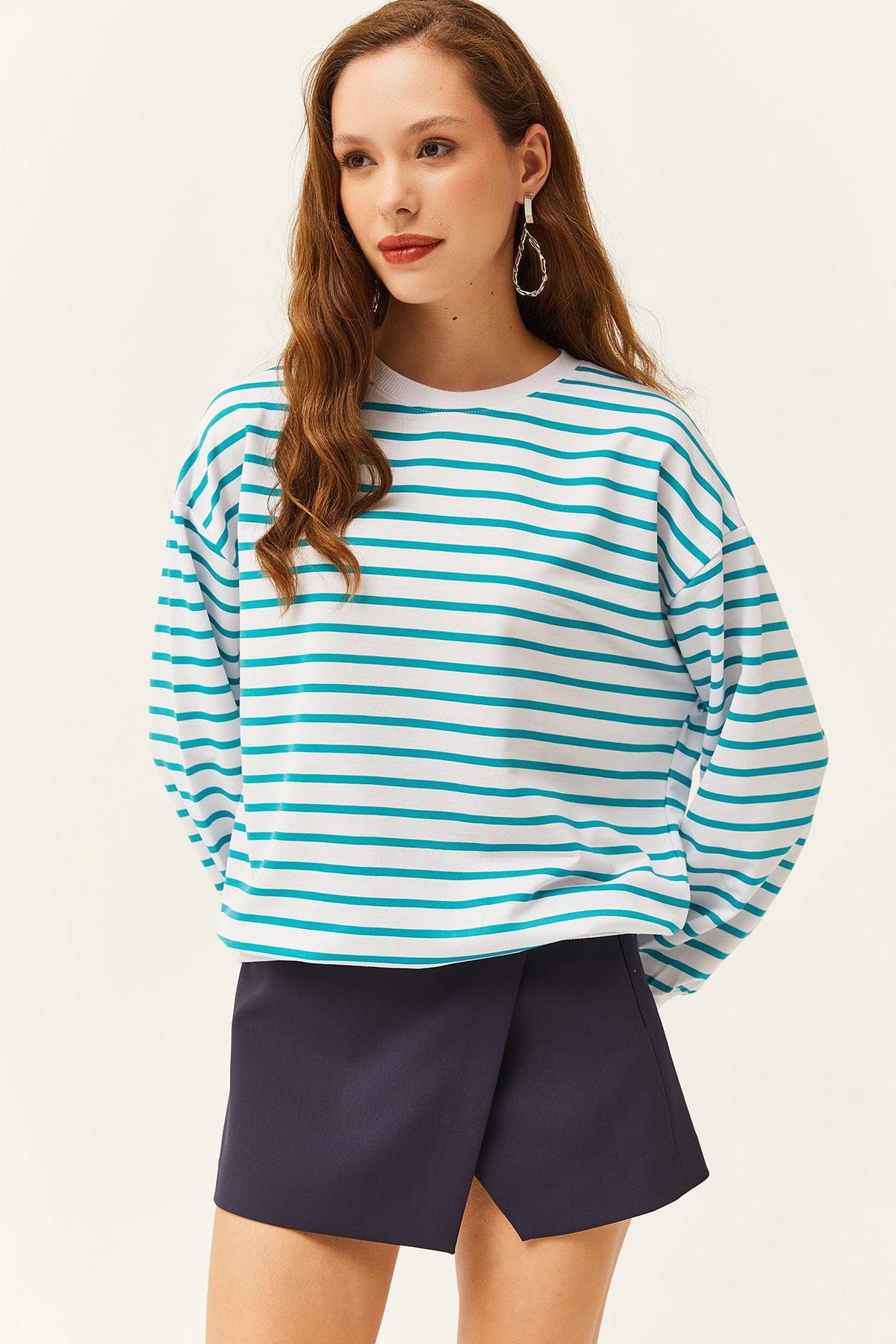 Basic Yumuşak Dokulu Salaş Sweatshirt Turkuaz