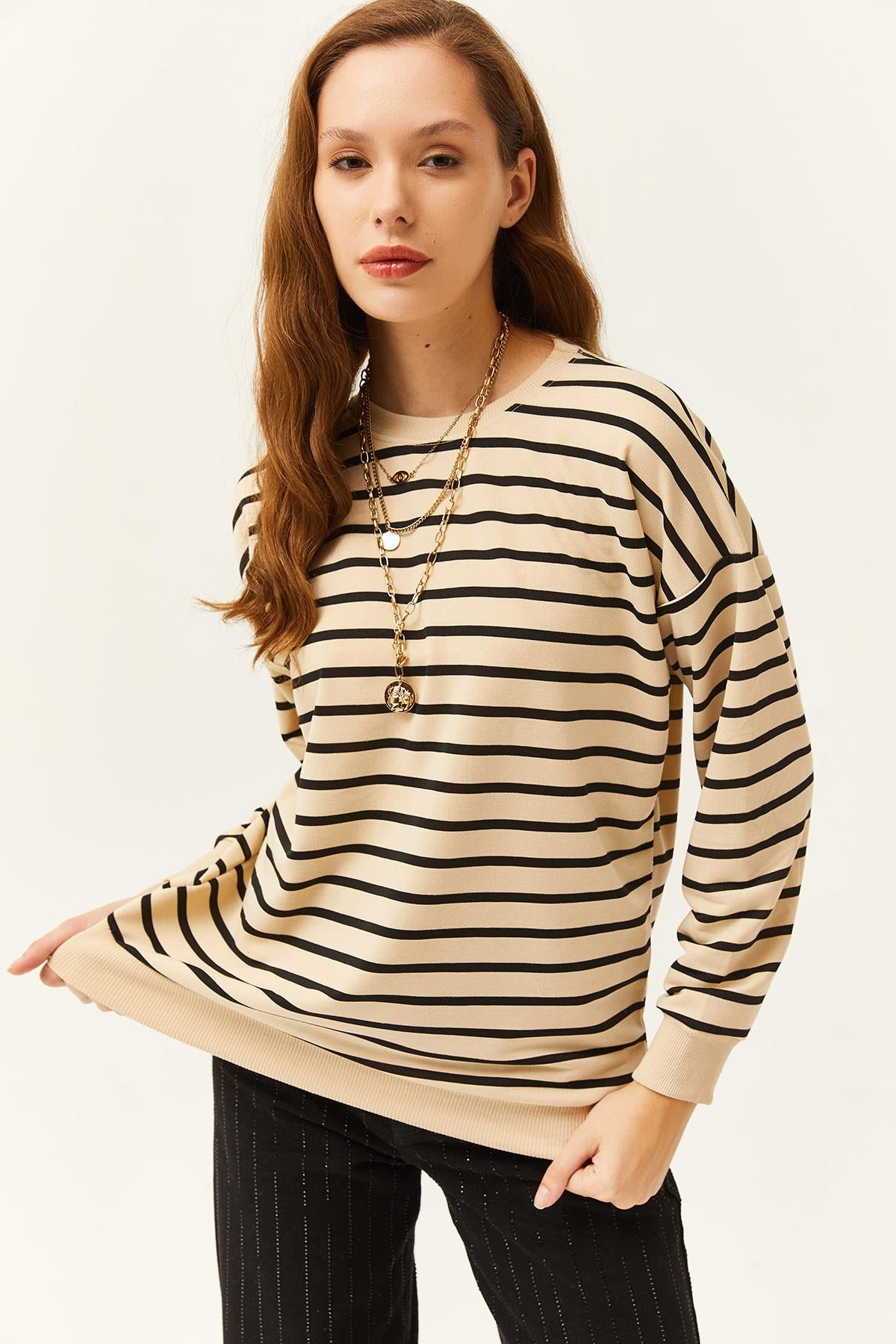 Basic Yumuşak Dokulu Salaş Sweatshirt Taş Siyah