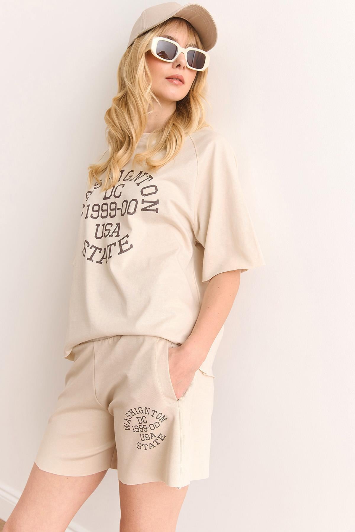 Baskılı Üst Reglan Kol Alt Cepli Şort Pamuk Eşofman Takım Taş