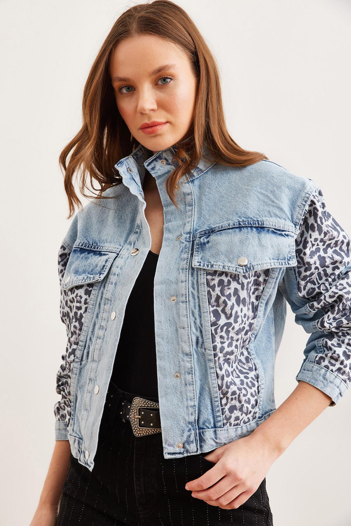 Cep Kapaklı Leopar Detaylı Premium Denim Ceket Mavi