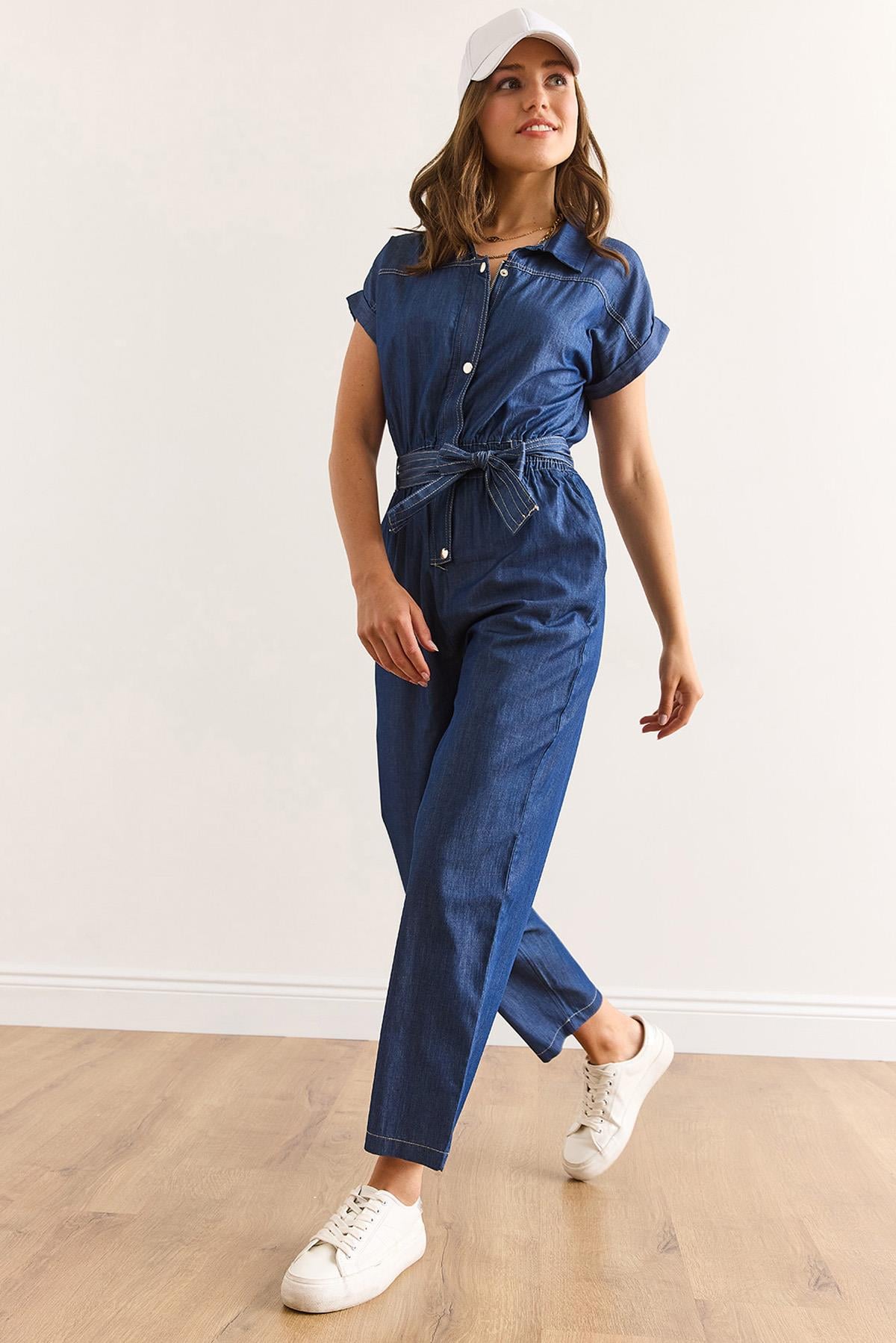 Cepli Kuşaklı Yarasa Model Denim Tulum Mavi