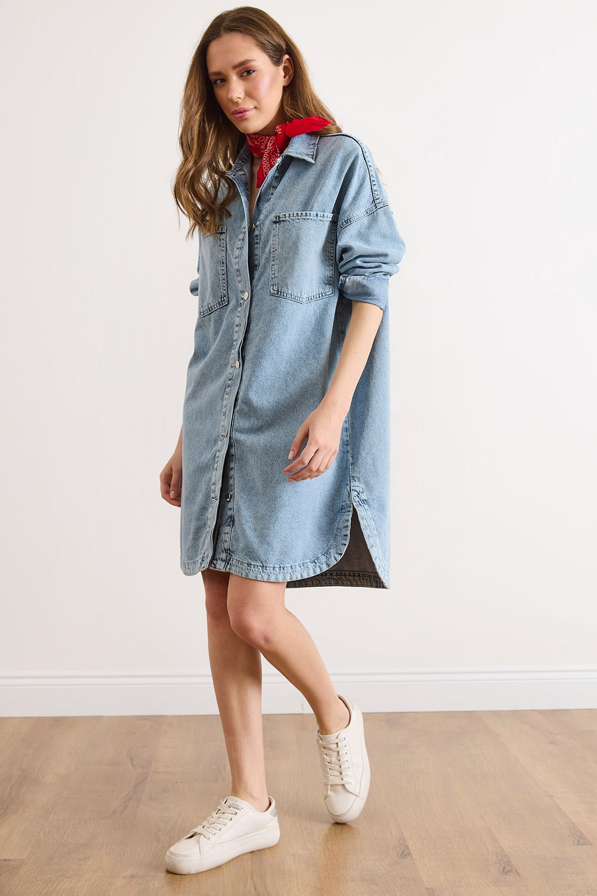 Cepli Oversize Yıkanmış Denim Tunik Elbise Açık Mavi