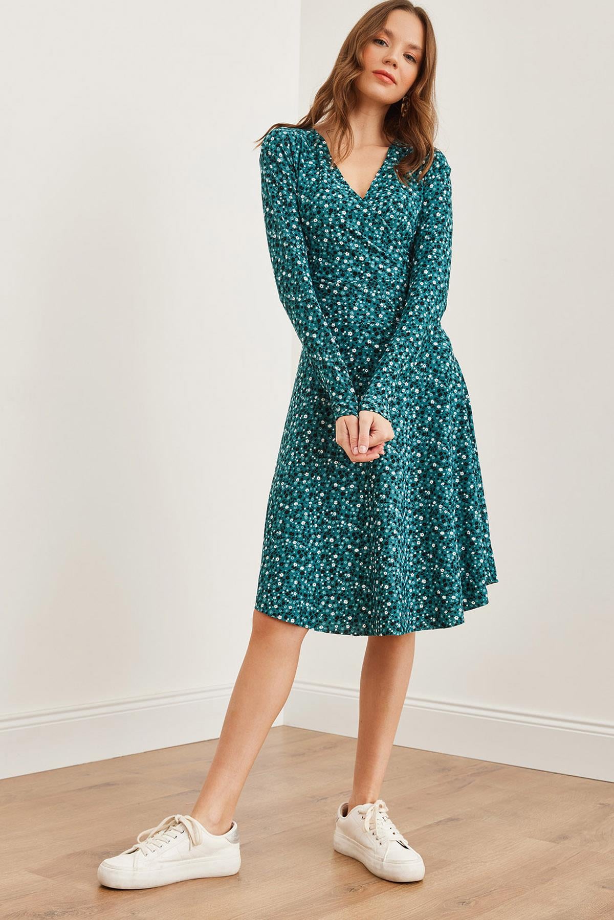 Çiçekli Kruvaze Örme Elbise Mint Yeşili