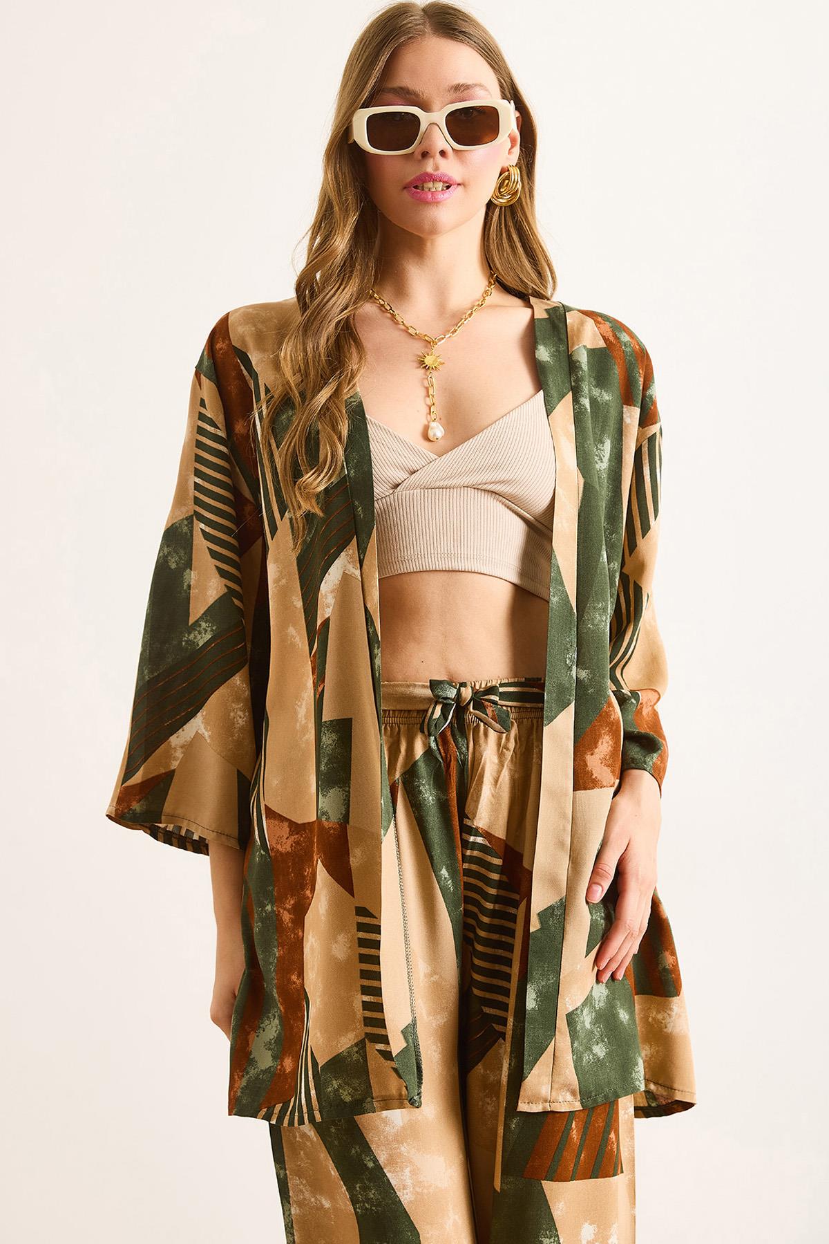Desenli Dökümlü Dokuma Viskon Kimono Camel Kahve