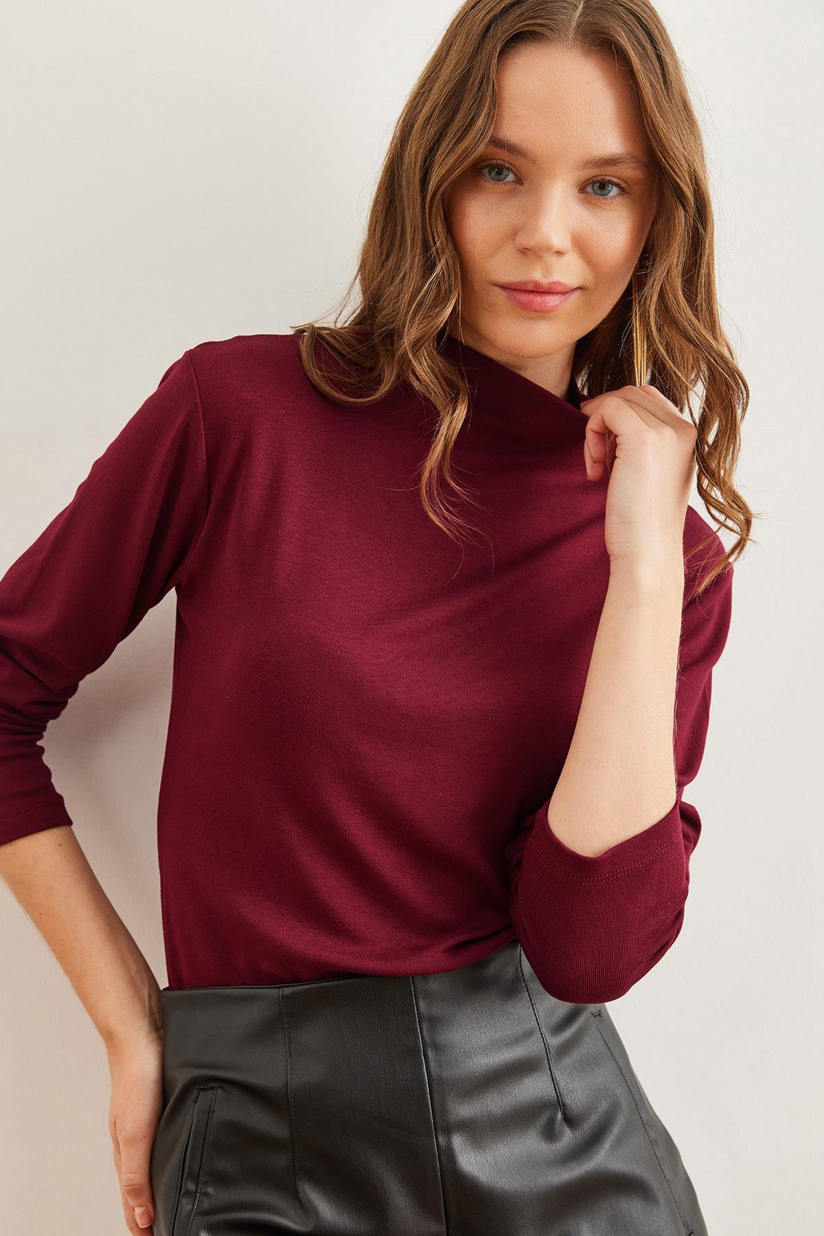 Dik Yaka Dökümlü Soft Touch Bluz Bordo