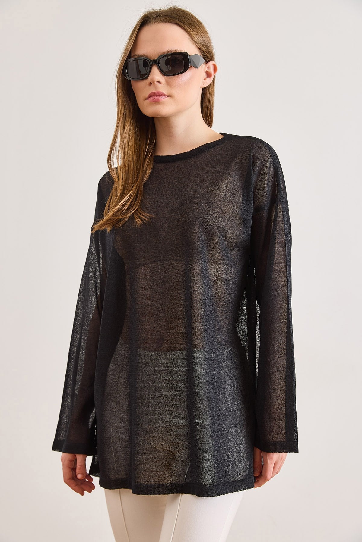 Dökümlü Loose Fit Transparan Triko Bluz Siyah