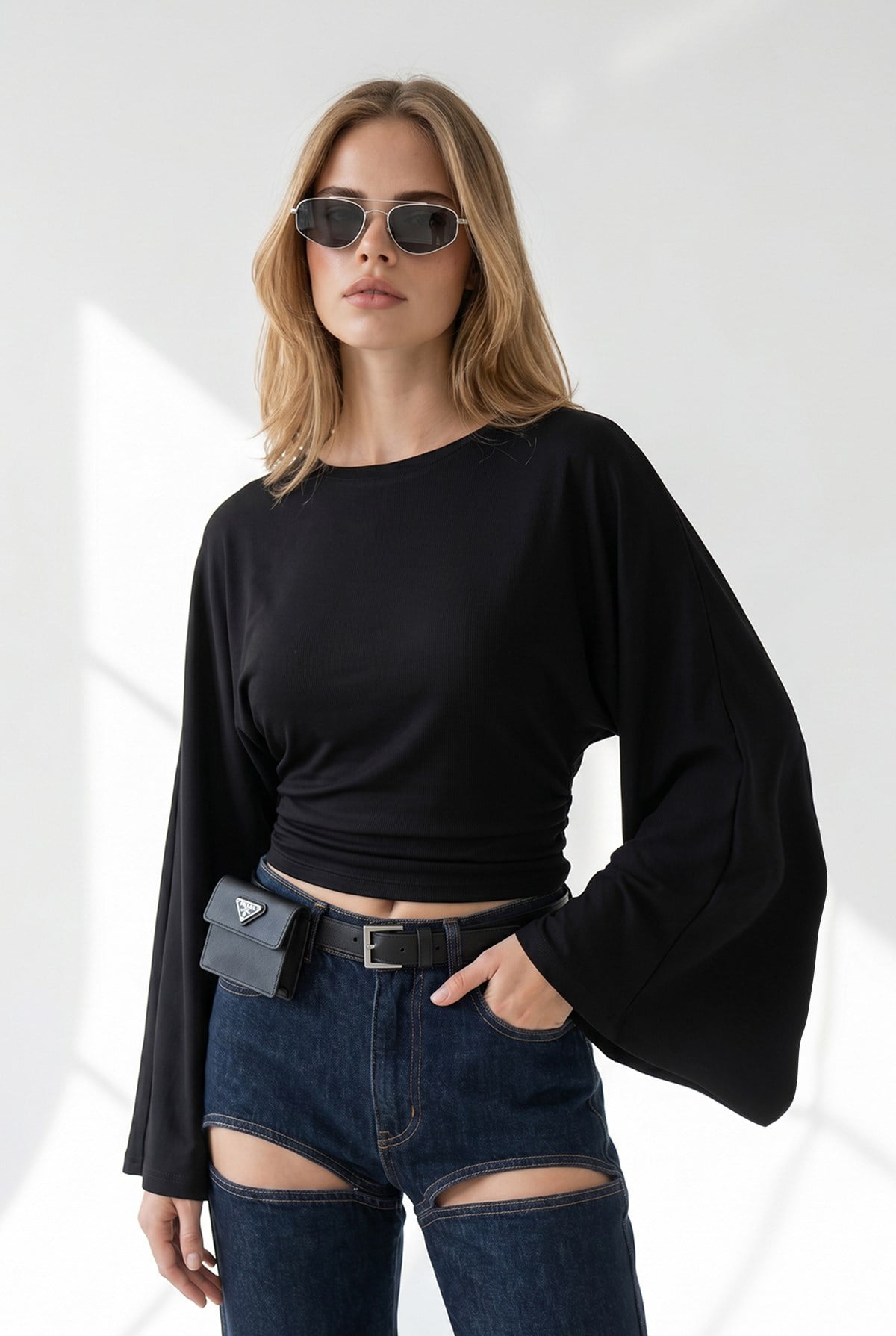 Drape Detaylı Geniş Kol Detaylı Bluz Siyah