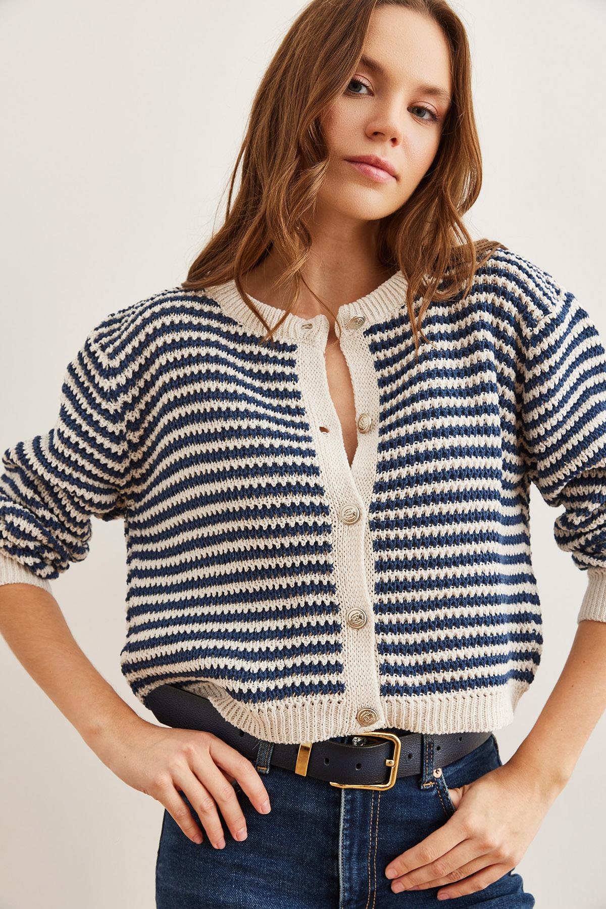 Düğmeli Çizgili Crop Triko Hırka İndigo