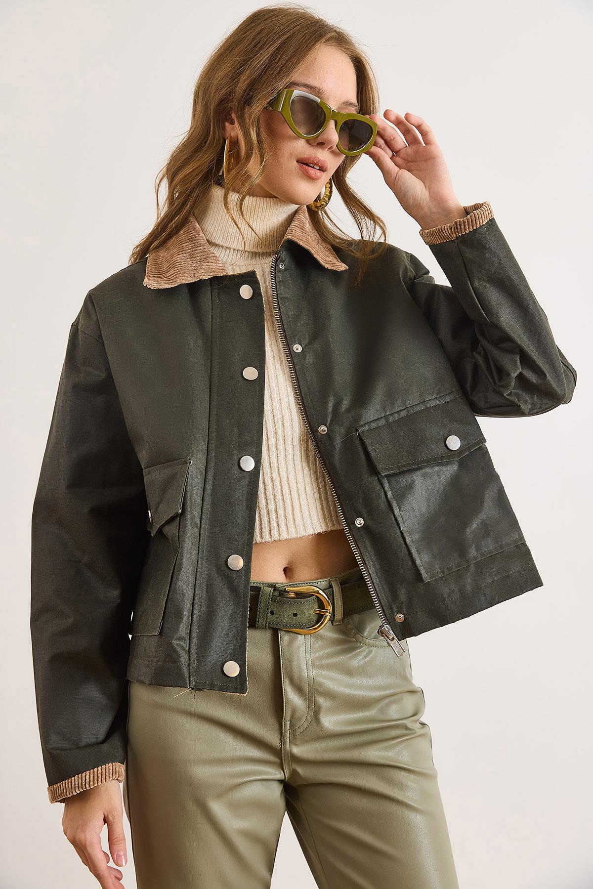 Ekose Astarlı Cepli Sıvamalı Ceket Haki