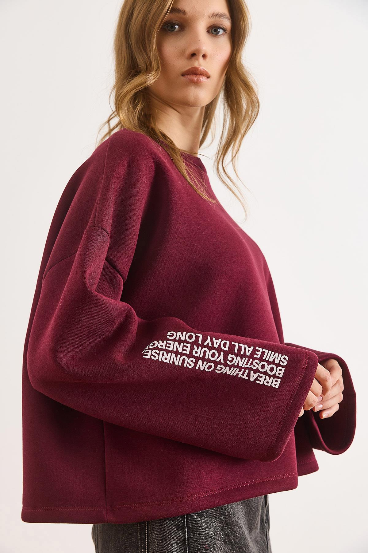 Geniş Kol Detaylı Şardonlu Oversize Sweatshirt Bordo