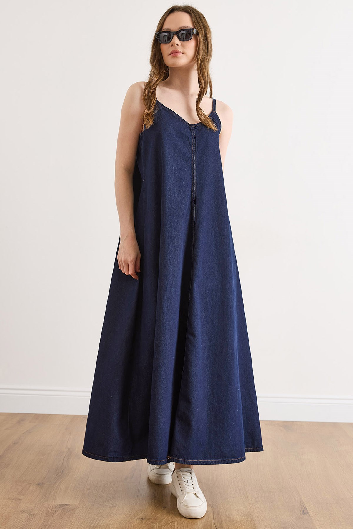 İp Askılı Maksi A Form Denim Elbise Lacivert