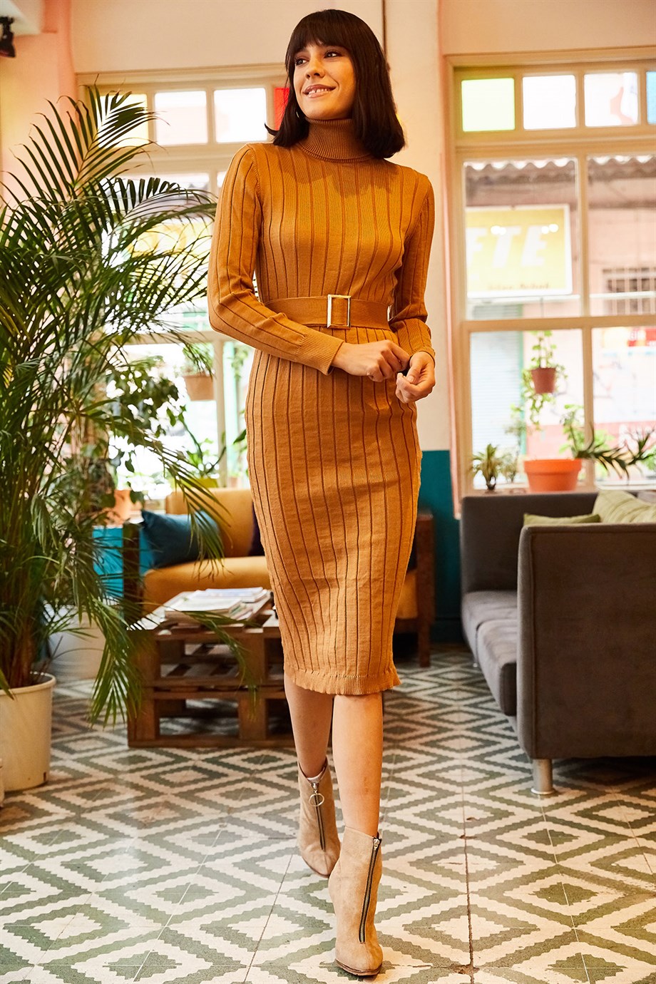 Kemerli Kalın Fitilli Triko Elbise Camel