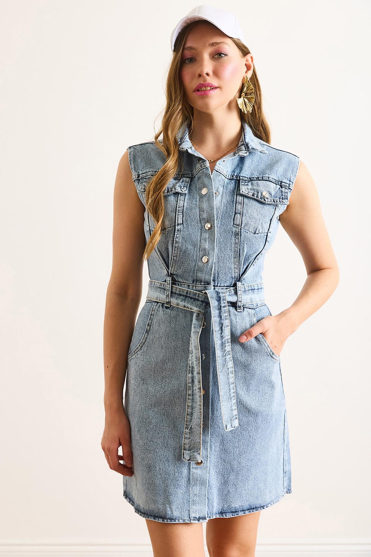 Kuşaklı Cepli Mini Denim Gömlek Elbise Orta Mavi