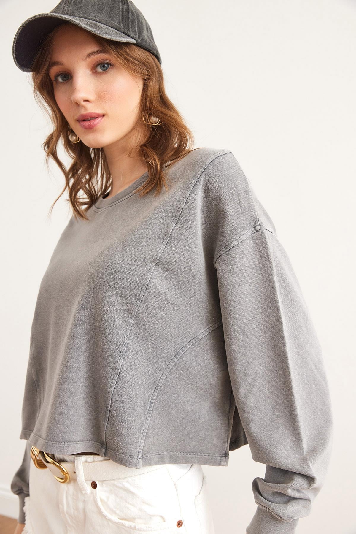 Modal İçerikli Yıkamalı Sweatshirt Gri