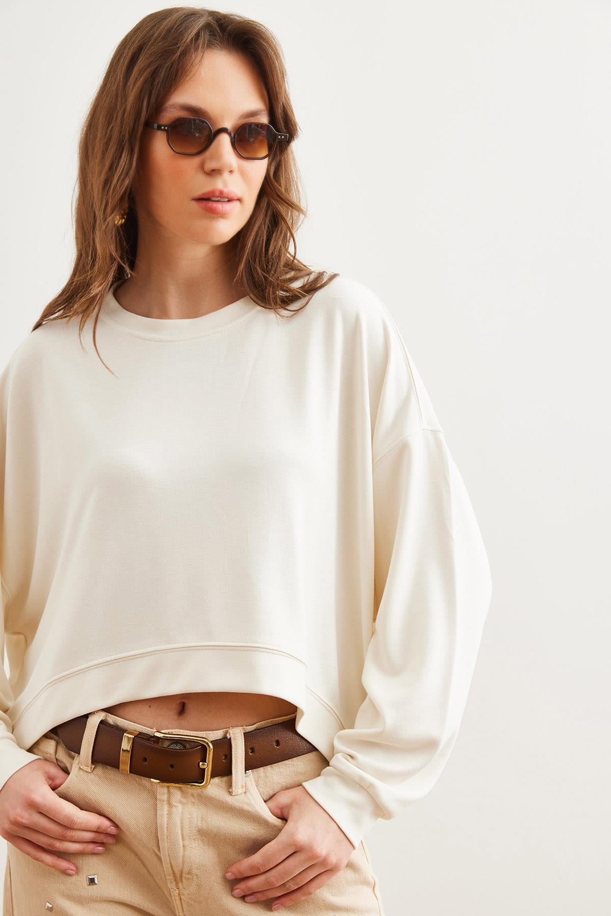 Modal Tuşeli Premium Oversize Dökümlü Sweatshirt Ekru