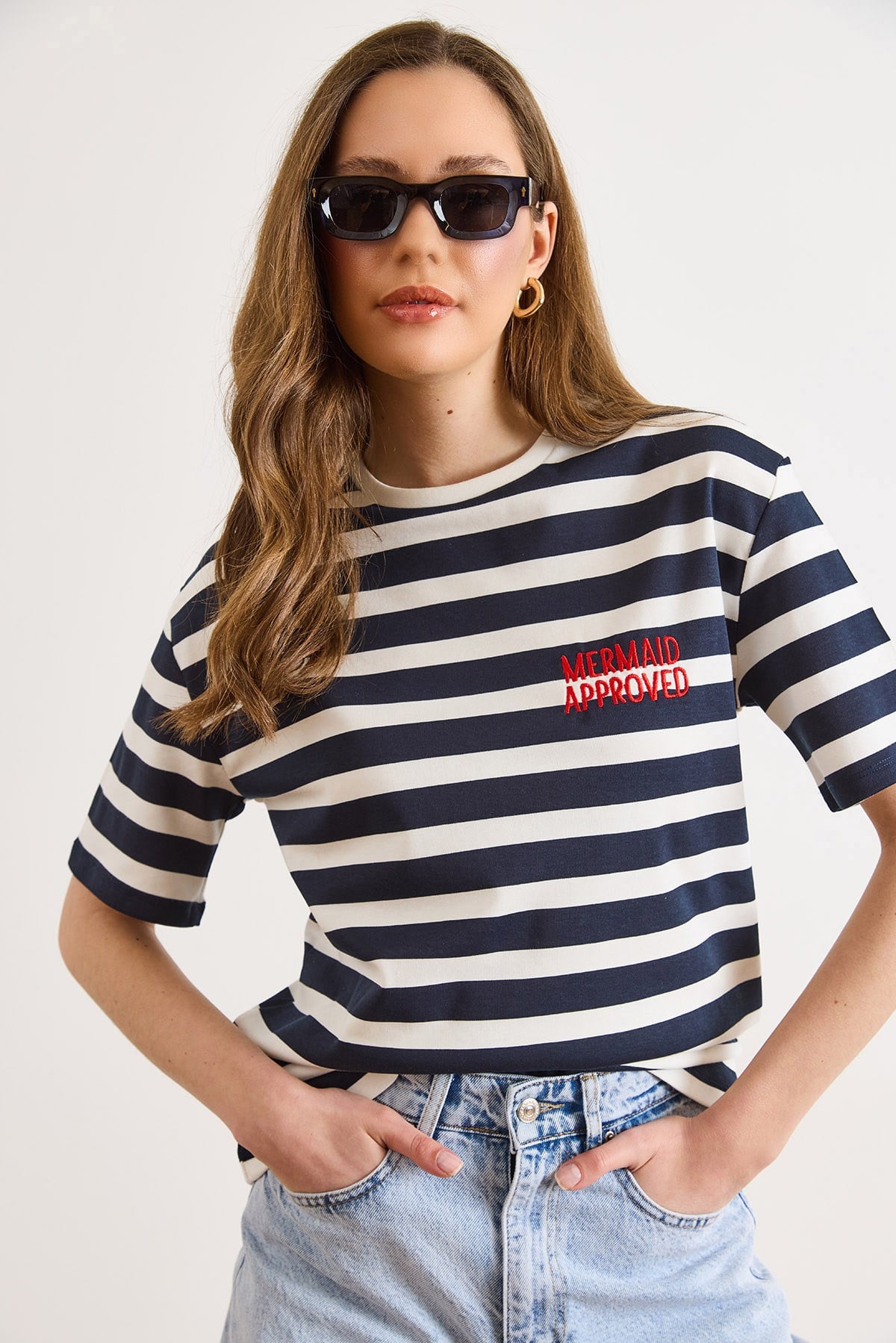 Nakışlı Kalın Çizgili Loose Fit Tişört Lacivert