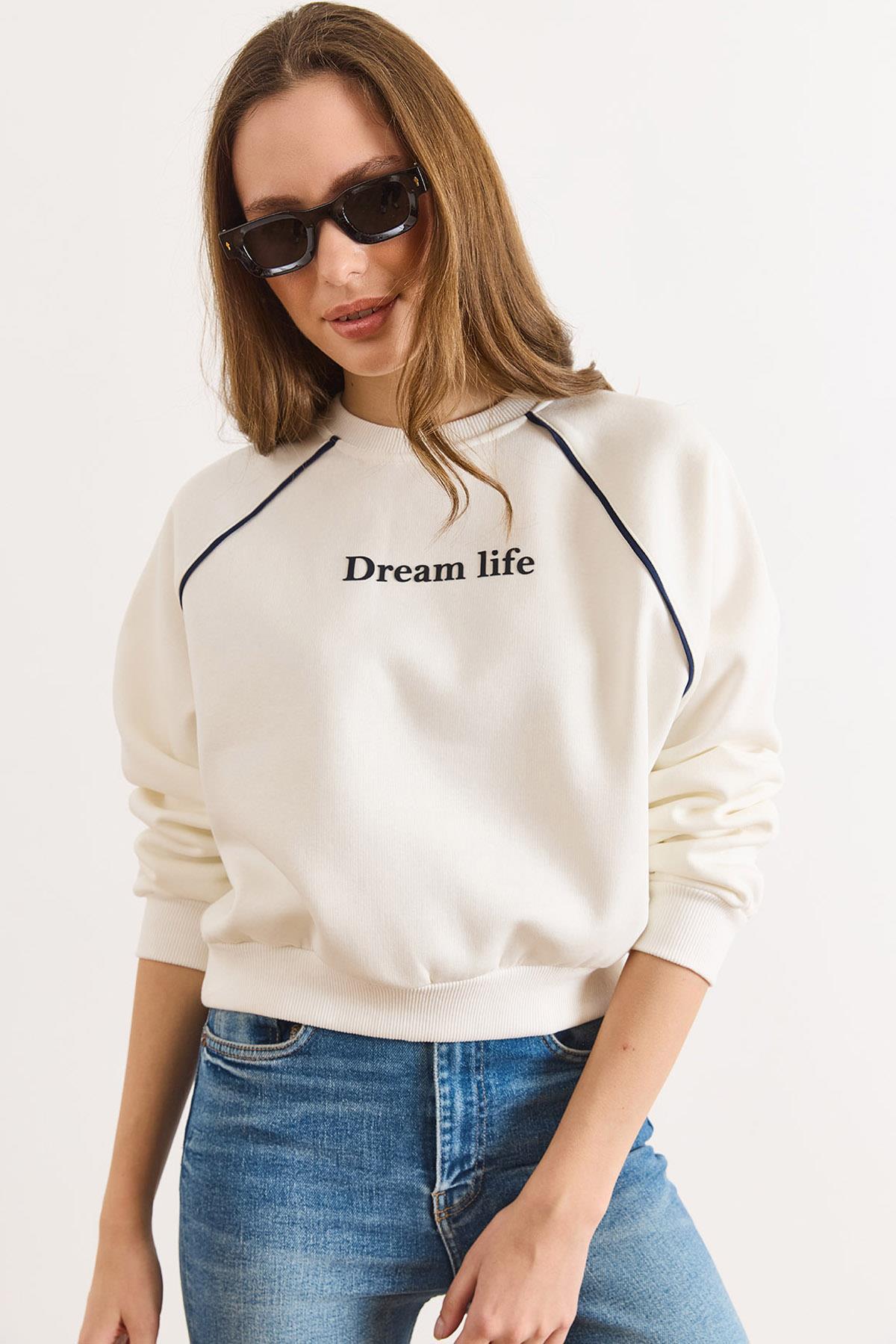 Reglan Kol Biye Detaylı Şardonlu Sweatshirt Beyaz