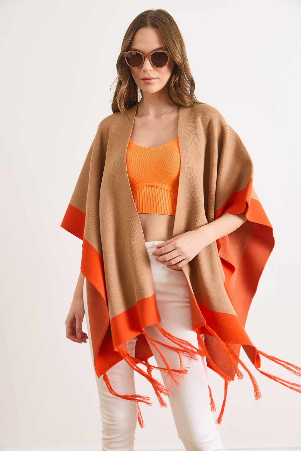 Renk Bloklu Panço Hırka Camel