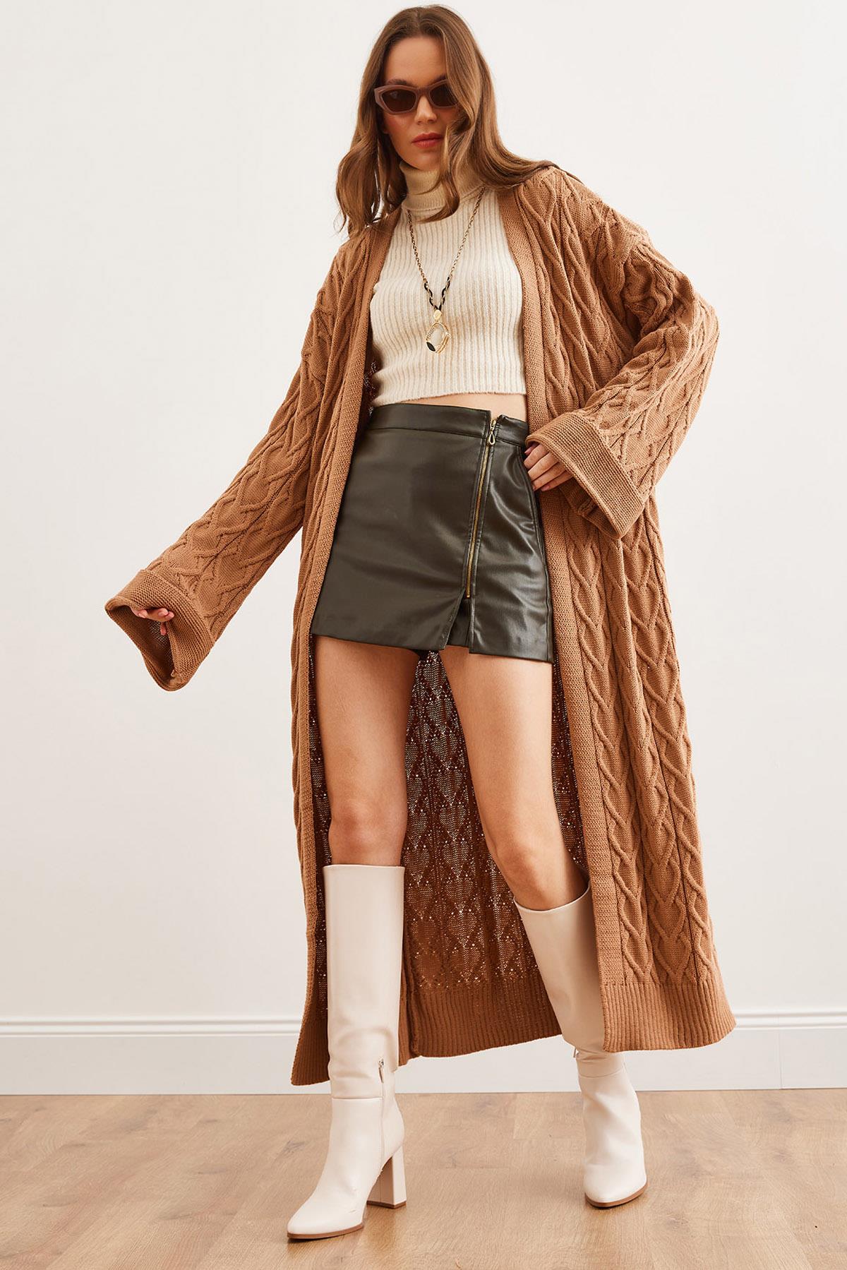 Saç Örgü Manşet Katlamalı Maxi Triko Hırka Camel