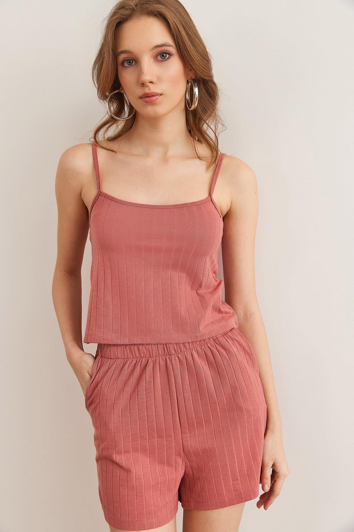 Üst Askılı Bluz Alt Cepli Şort Pijama Takım Gül Kurusu