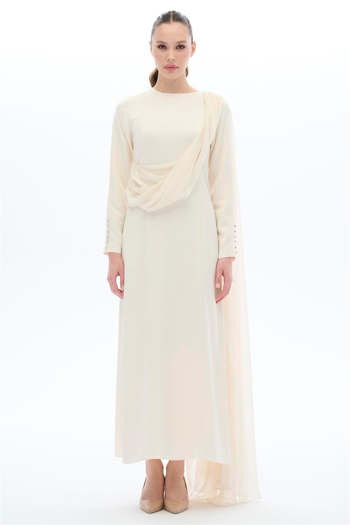 TEK OMUZU PELERİNLİ ELBİSE Ekru