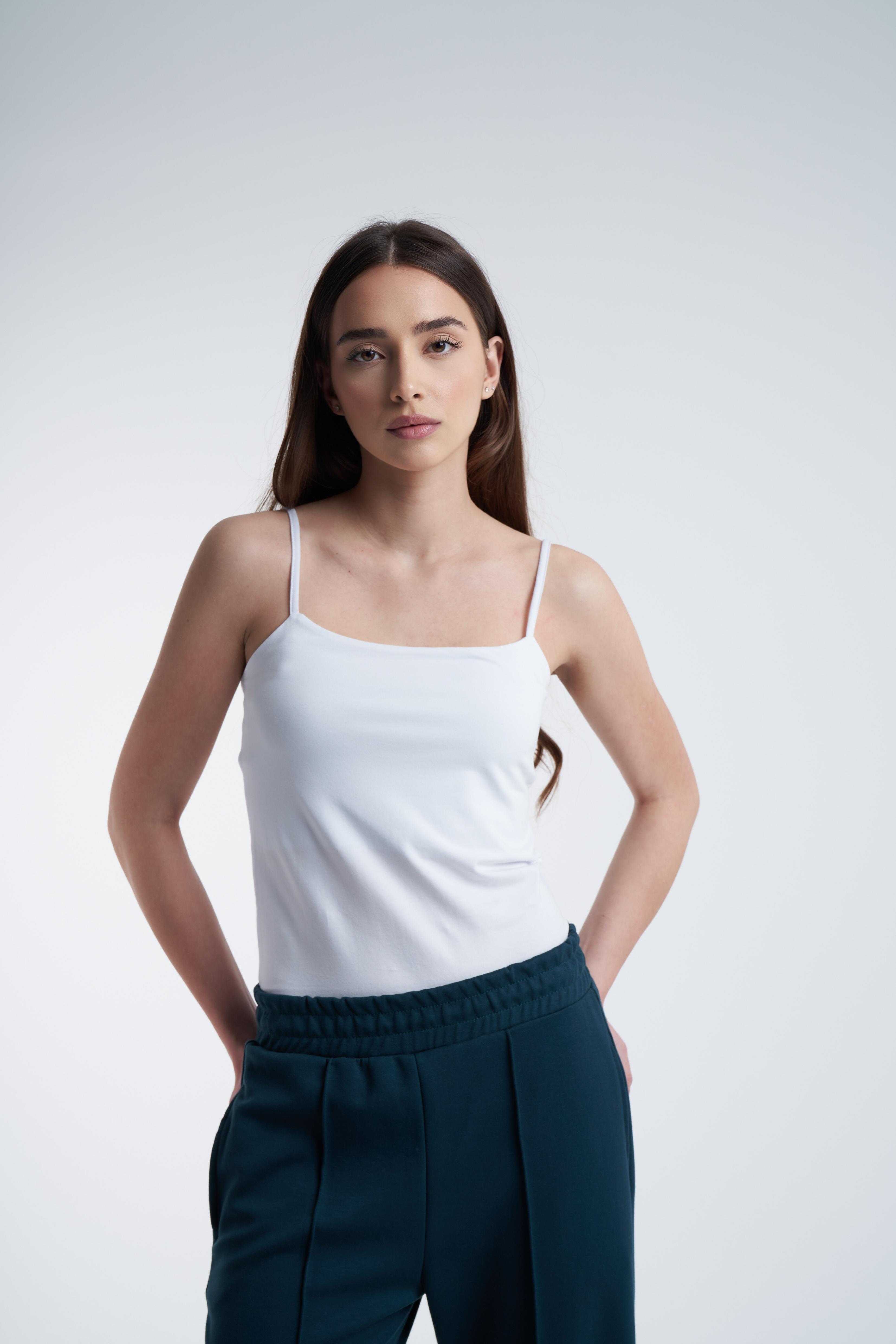 İp Askılı Bluz Beyaz