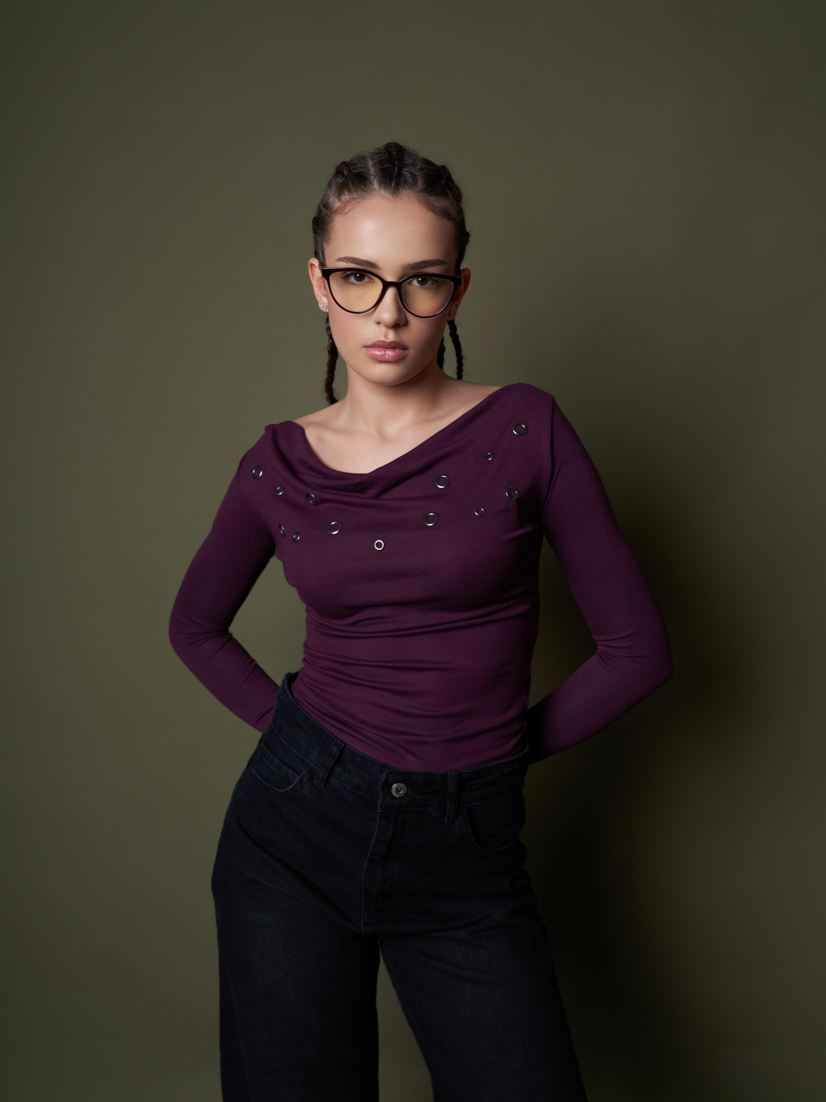 Aksesuar Detaylı Uzun Kol Bluz Mürdüm