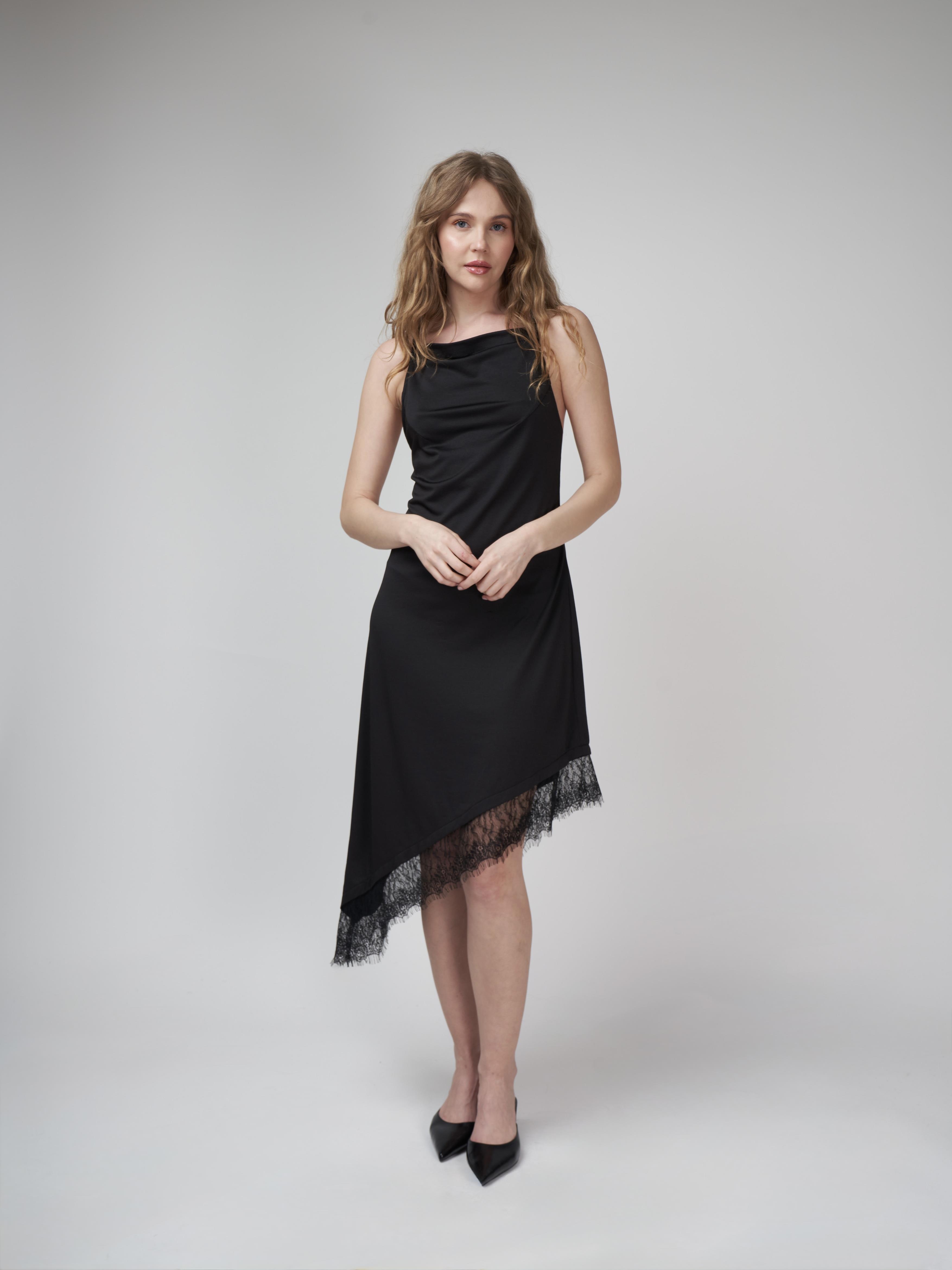 Askılı Uzun Elbise Siyah