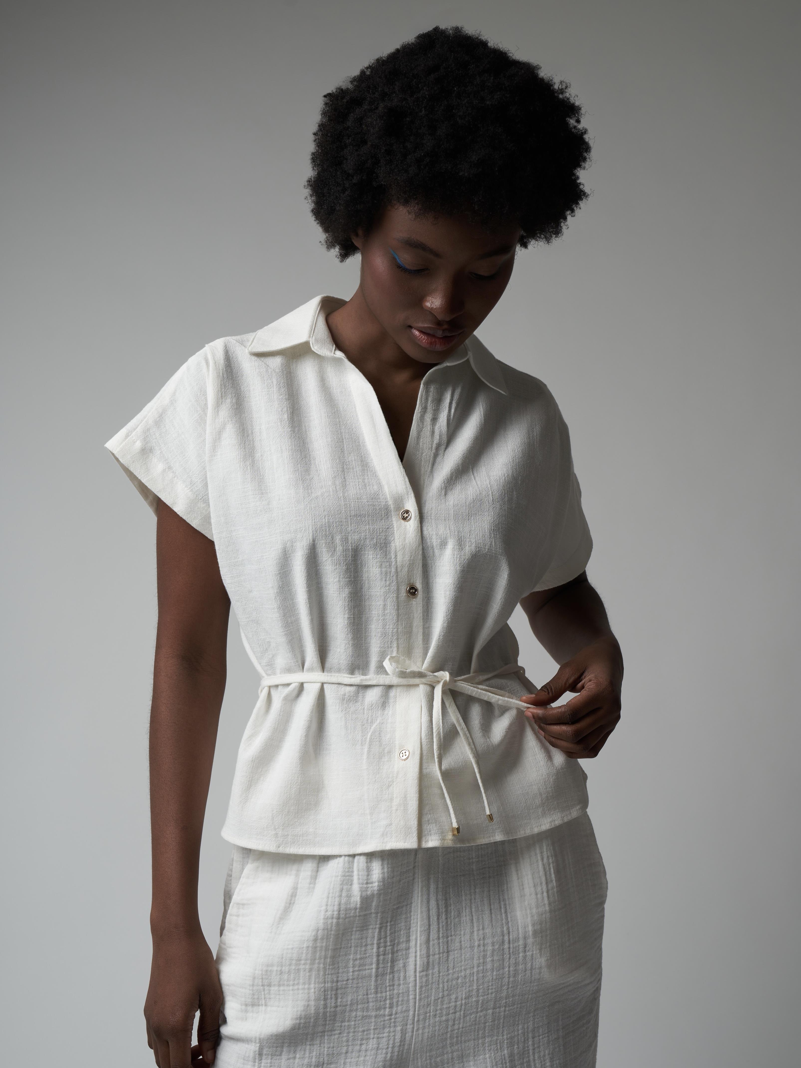 Bel Bağlamalı Kısa Kol Gömlek Ekru