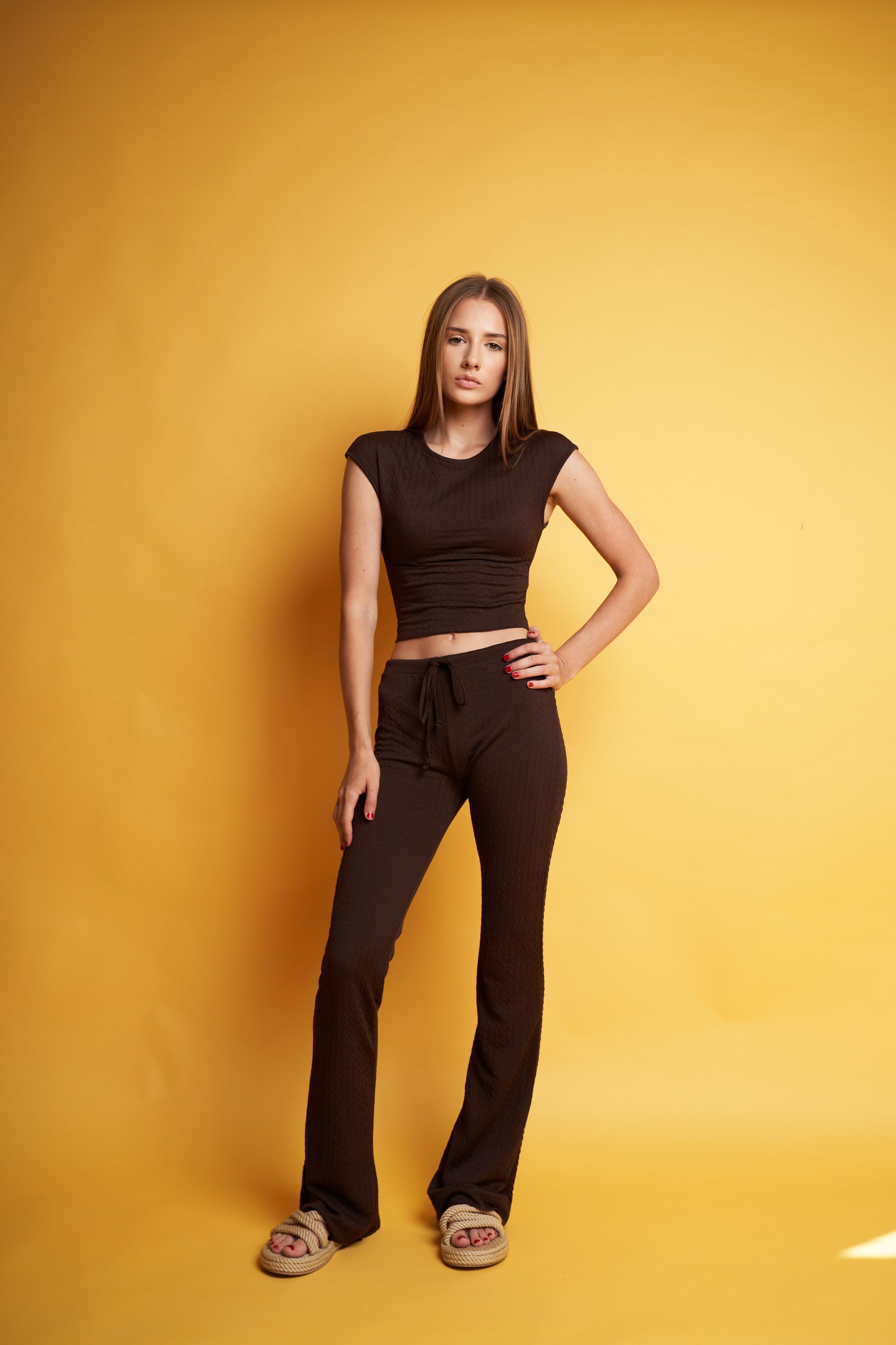 Bisiklet Yaka Crop Bluz Kahve