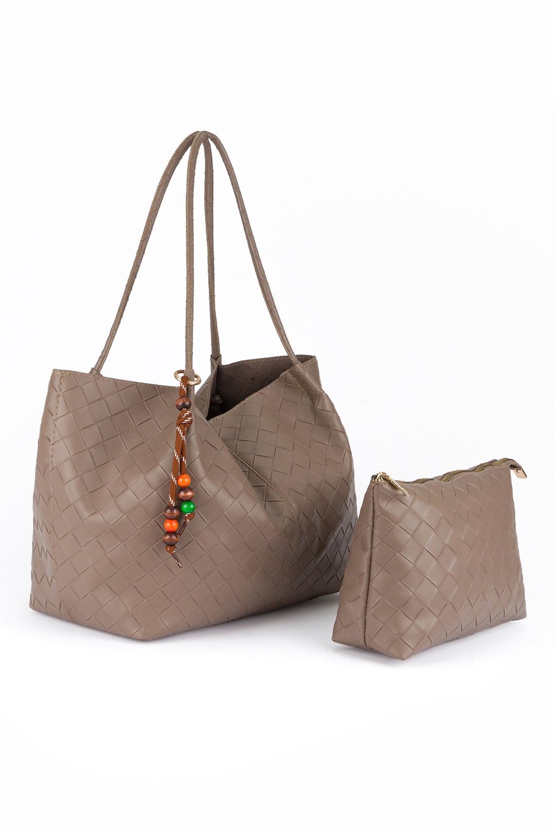 Charm Detaylı Omuz Çantası Vizon