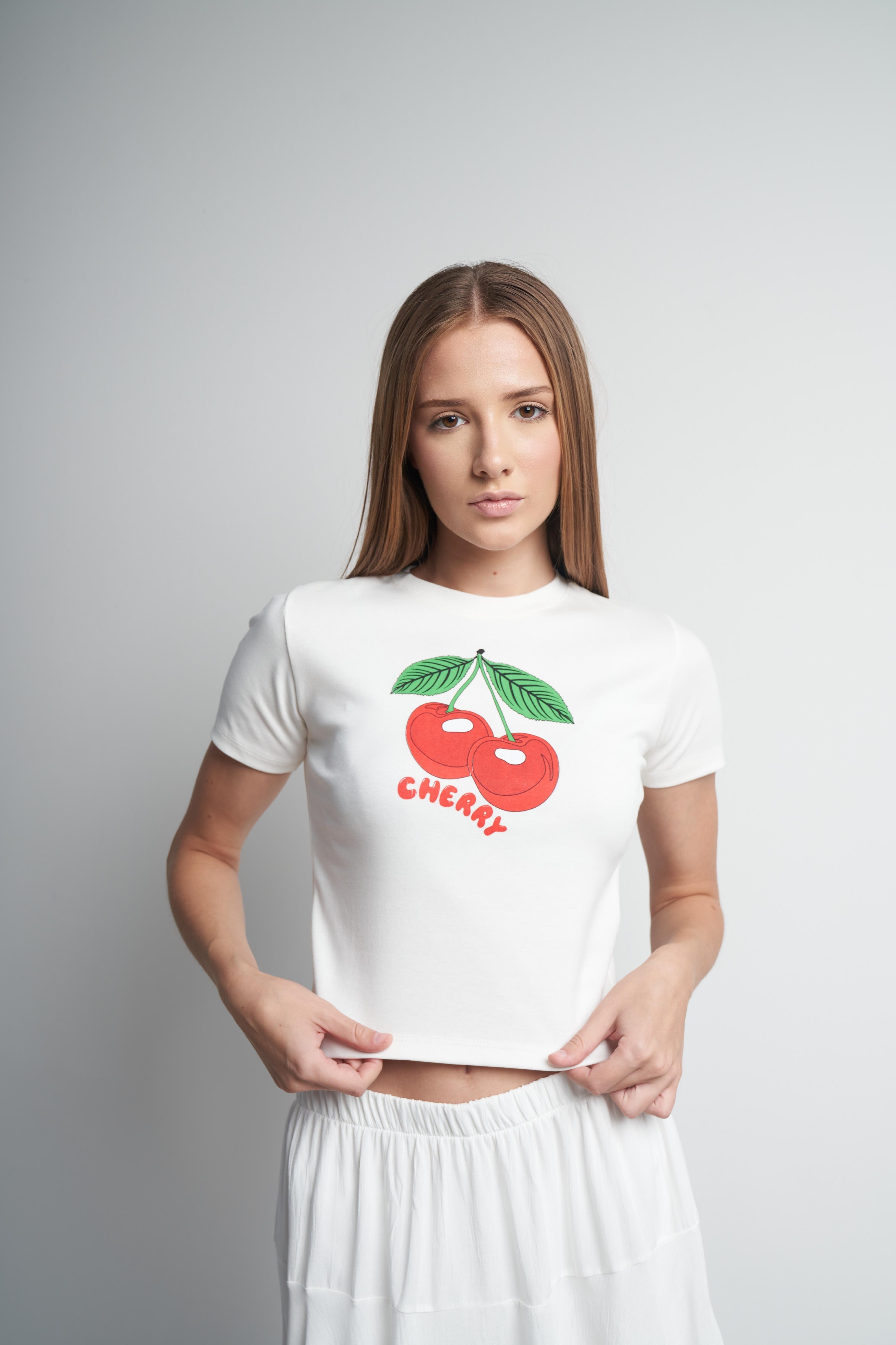 Cherry Baskılı Kısa Kol Bluz Ekru