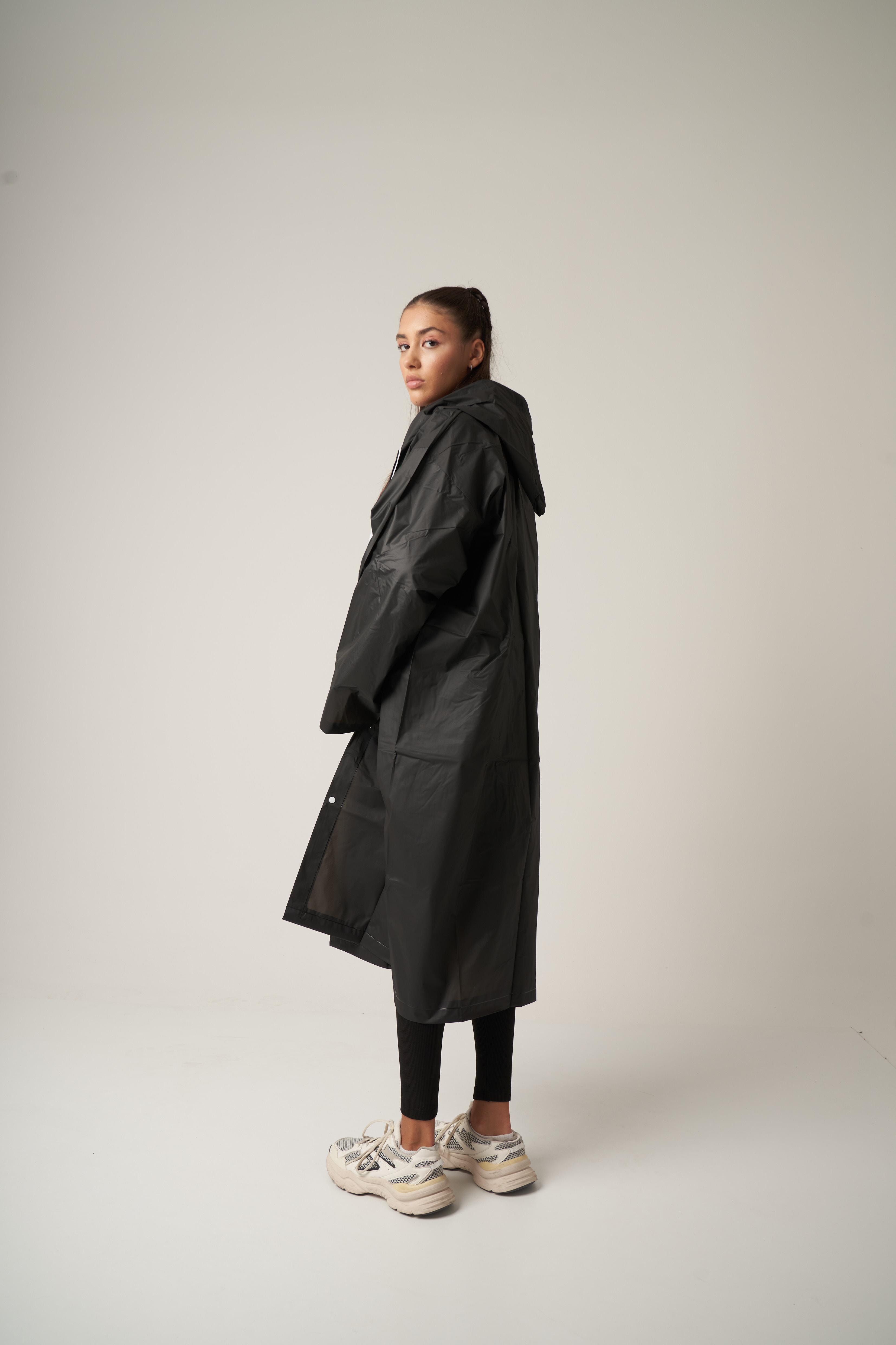 Kapüşonlu Yağmurluk Siyah
