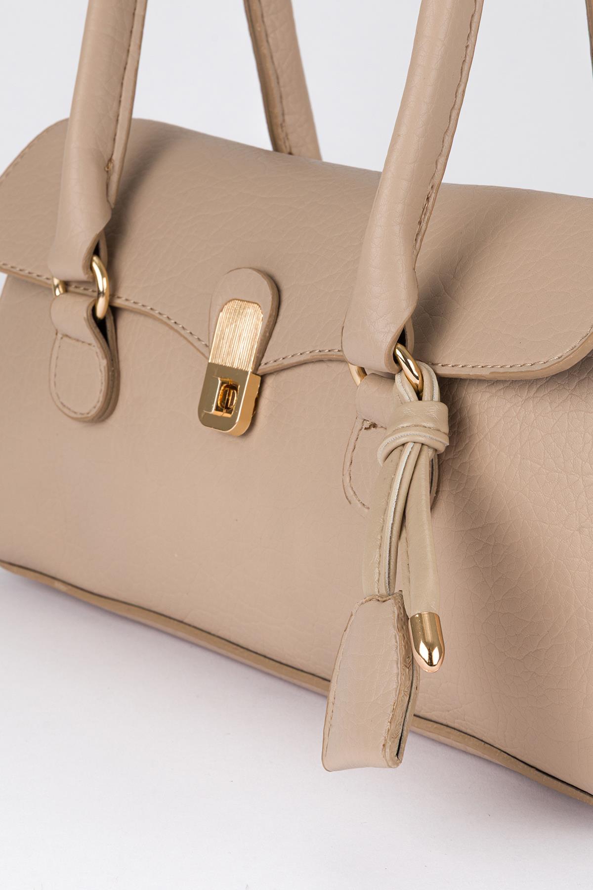 Kilitli Omuz Çantası Ekru