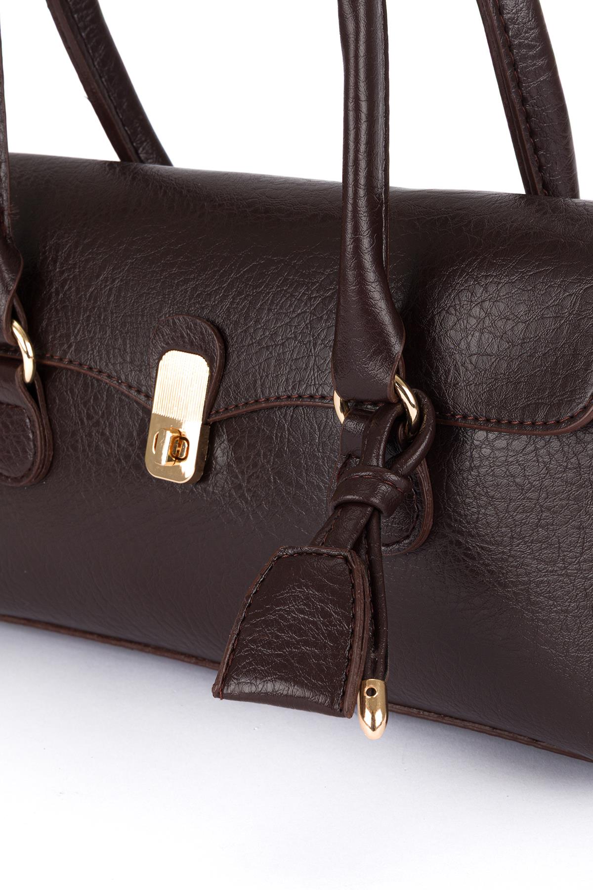 Kilitli Omuz Çantası Kahve