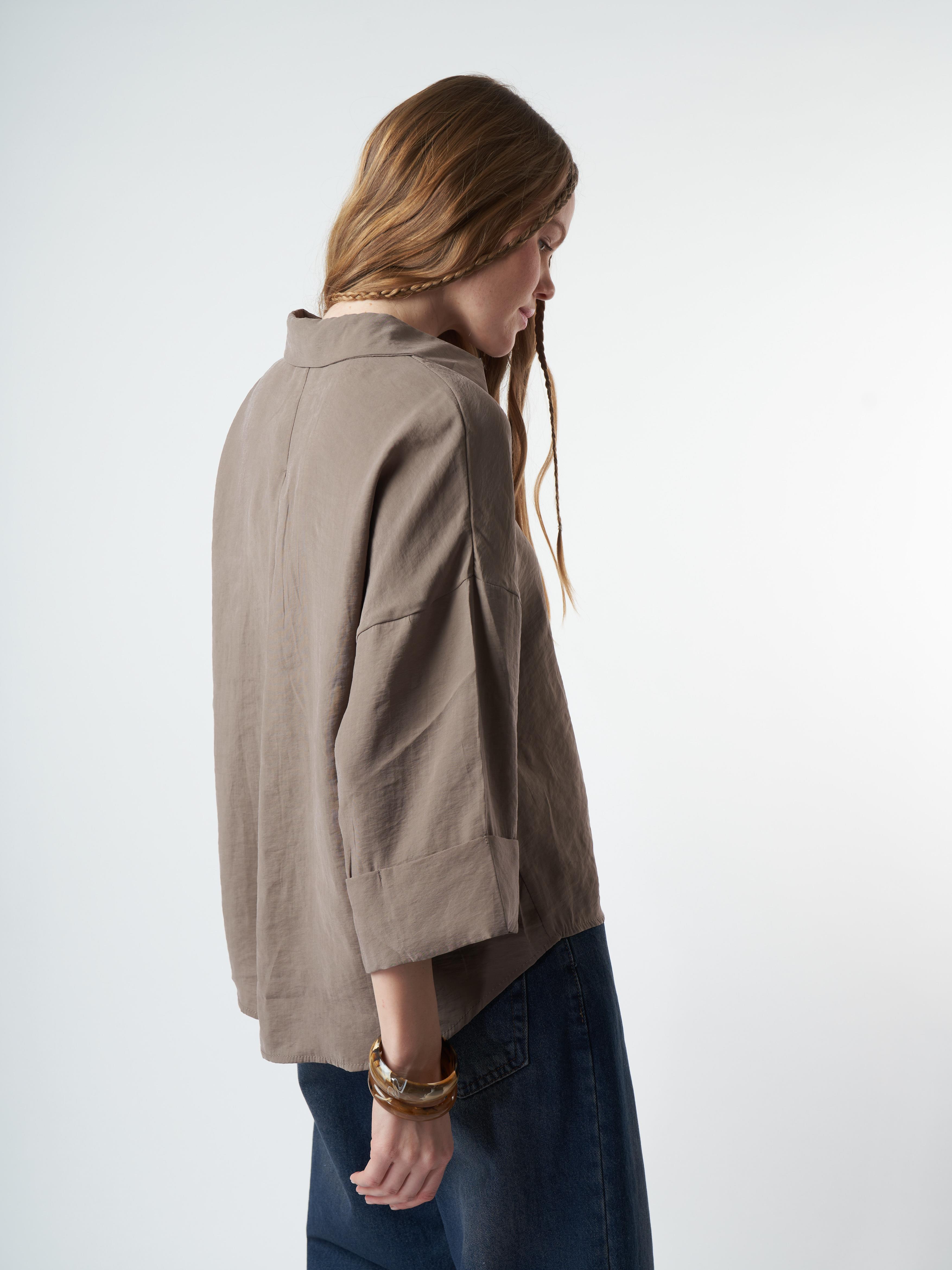 Kol Katlamalı Modal Gömlek Vizon