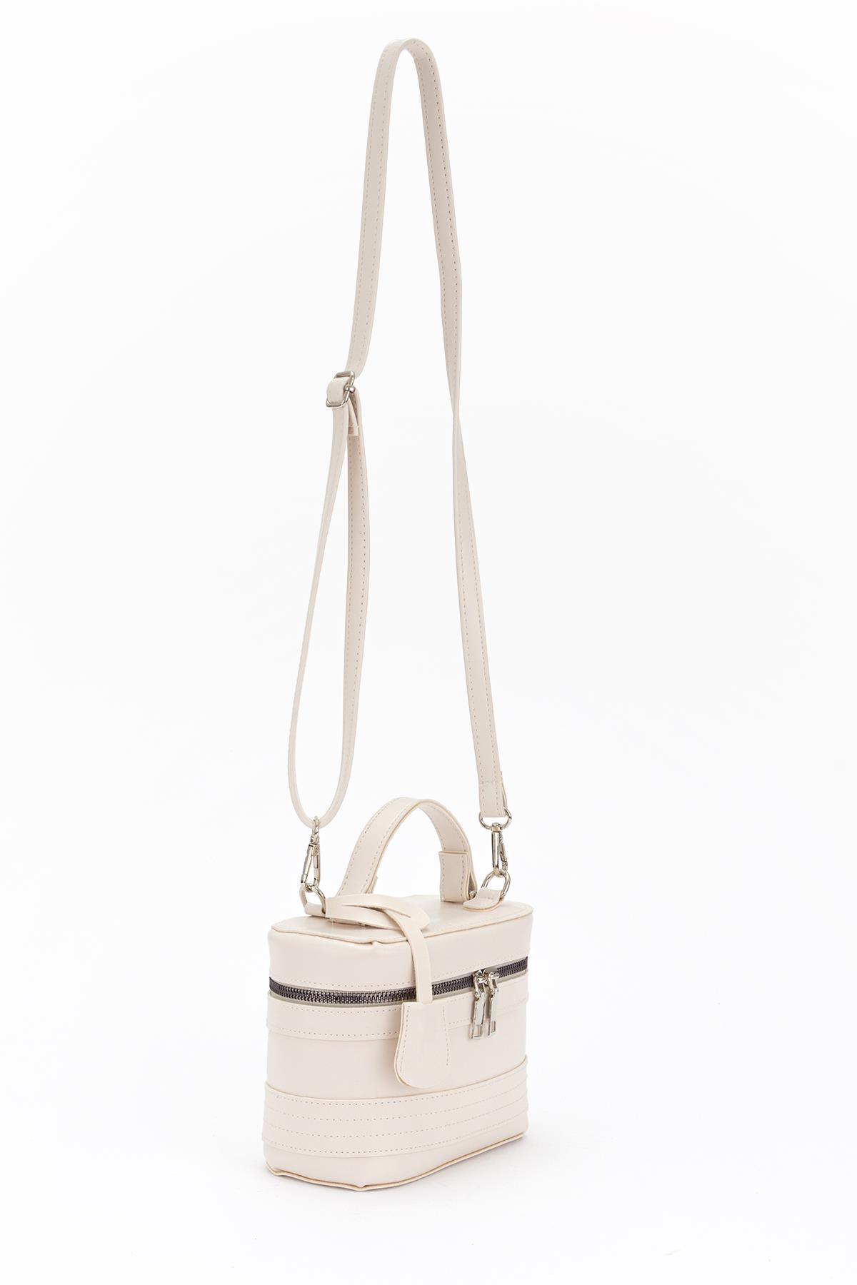 Oval Çapraz Çanta Ekru