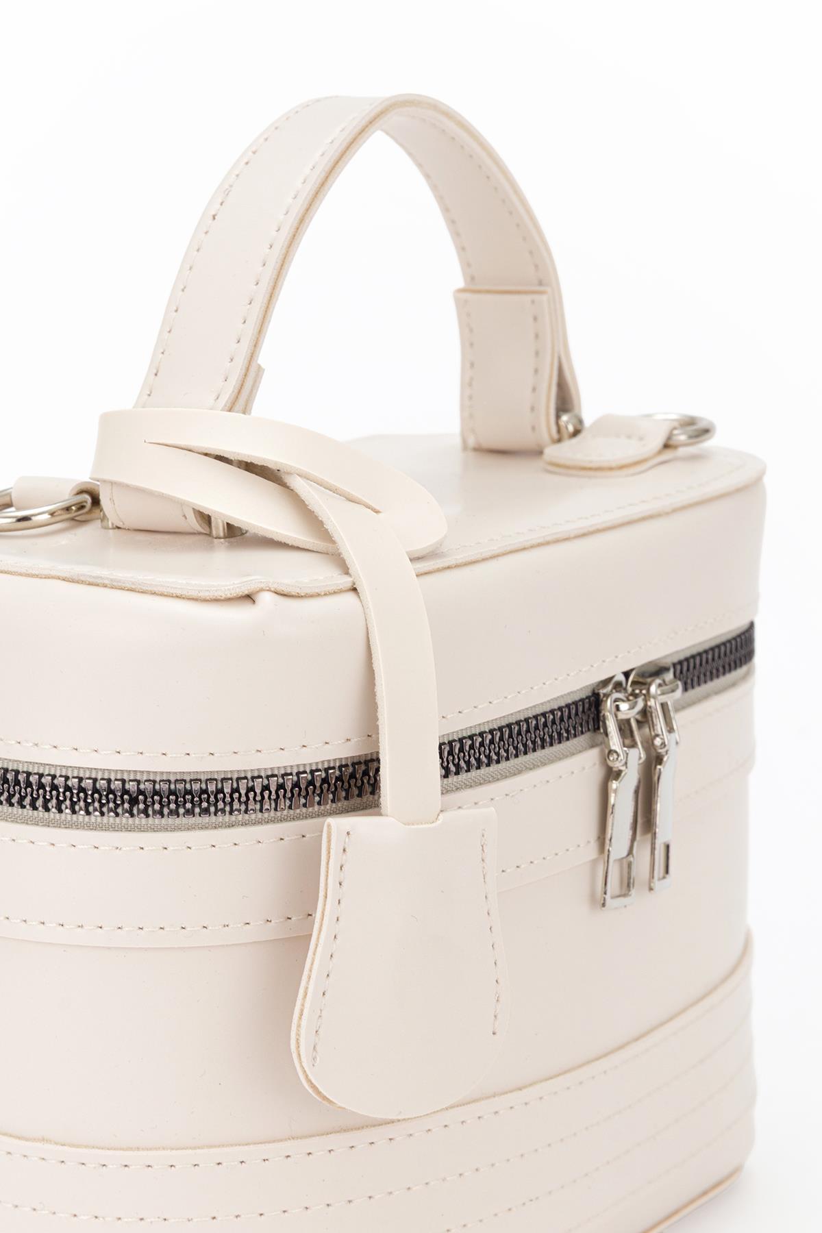 Oval Çapraz Çanta Ekru