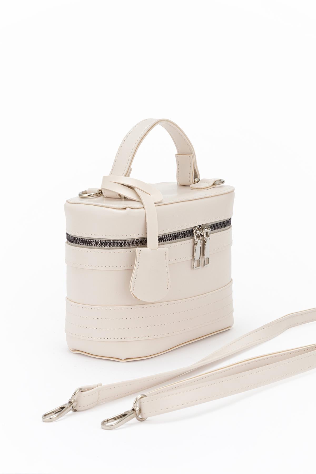Oval Çapraz Çanta Ekru