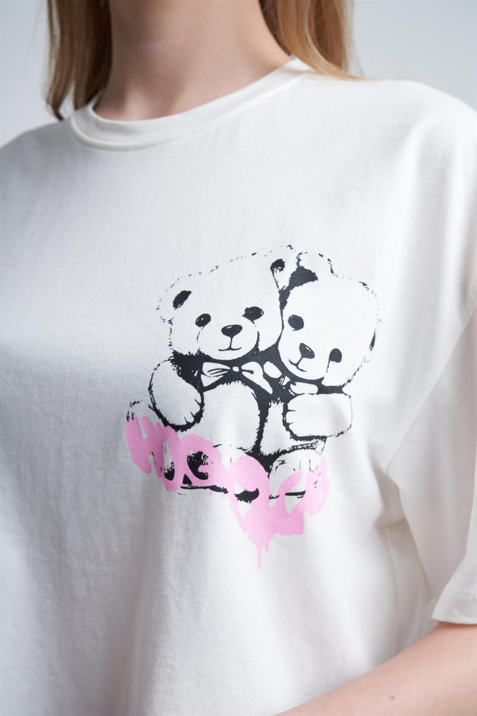 Ayıcık Baskılı Crop Kısa Kol T-shirt Ekru