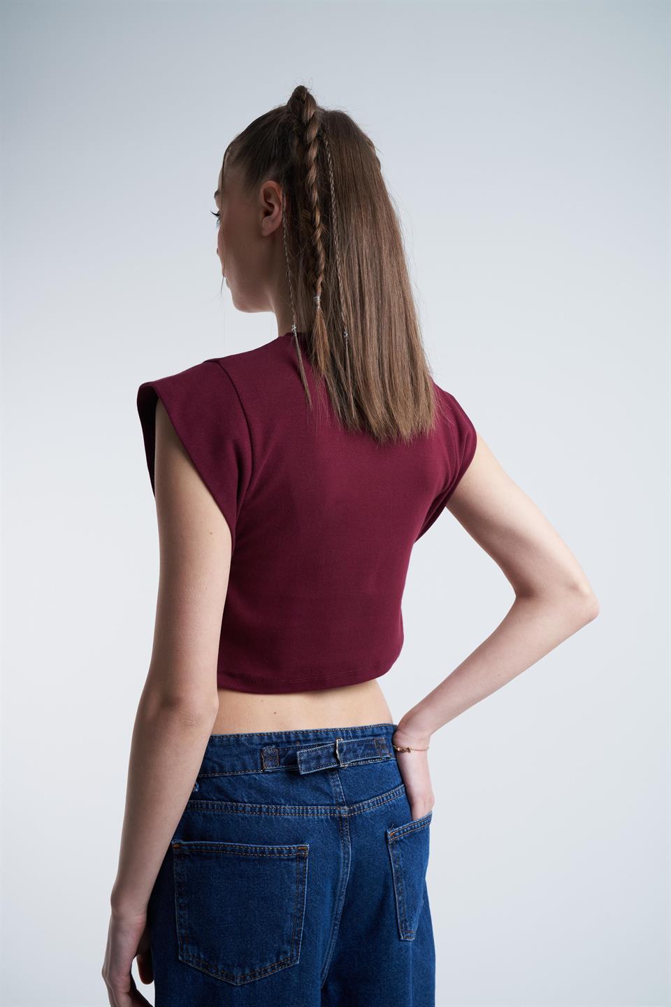 Kolsuz Kısa Bluz Bordo