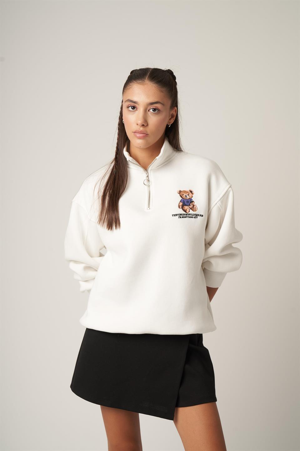 Nakış Ayıcık Baskılı Sweatshirt Ekru